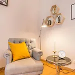 2-level Penthouse With Terrace And Free Parking