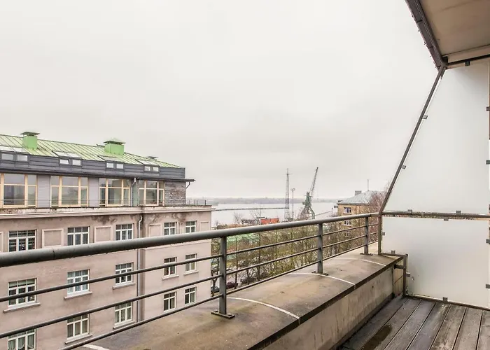 2-level Penthouse With Terrace And Free Parking