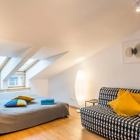 2-level Penthouse With Terrace And Free Parking *