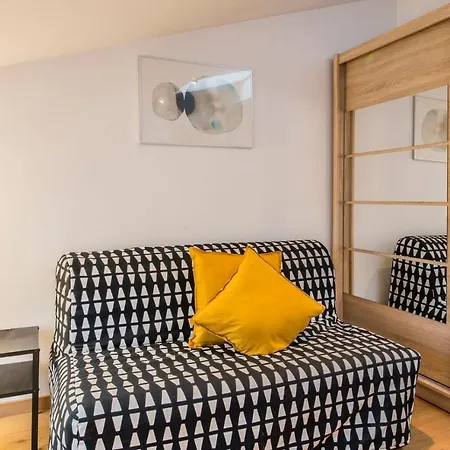 2-level Penthouse With Terrace And Free Parking