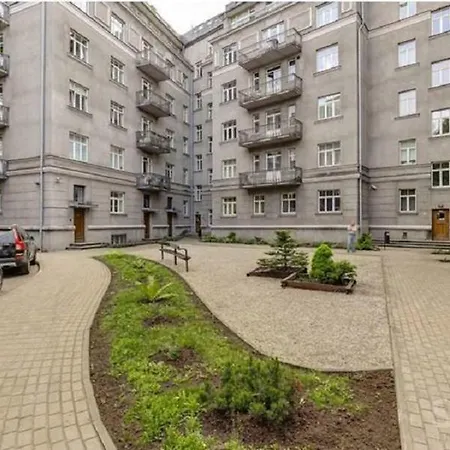 2-level Penthouse With Terrace And Free Parking * 里加